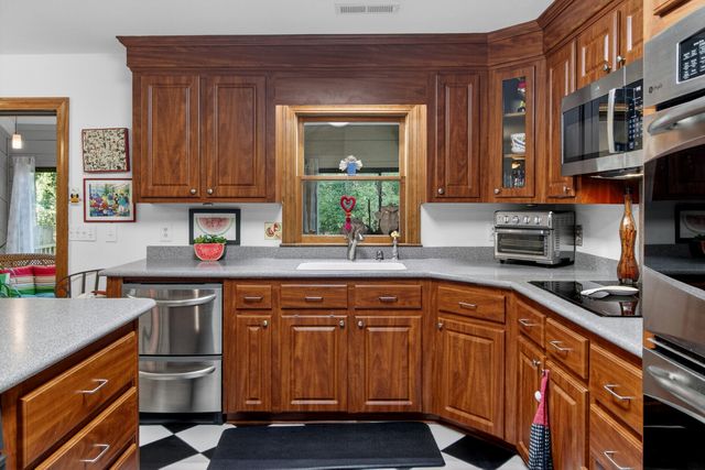 144 Brandywine Drive, Summerville, SC 29485