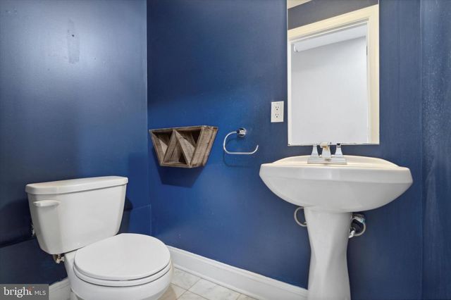 1353 N MASCHER ST, Philadelphia, PA 19122