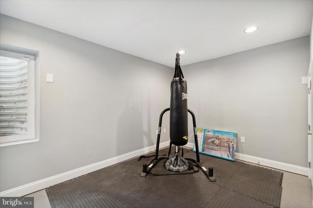 1353 N MASCHER ST, Philadelphia, PA 19122