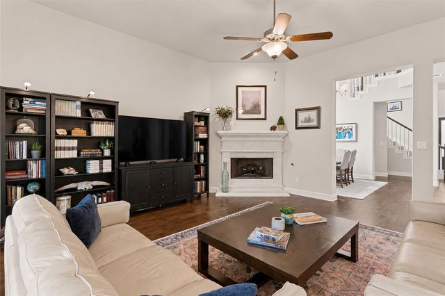 368 Pink Granite BLVD, Dripping Springs, TX 78620