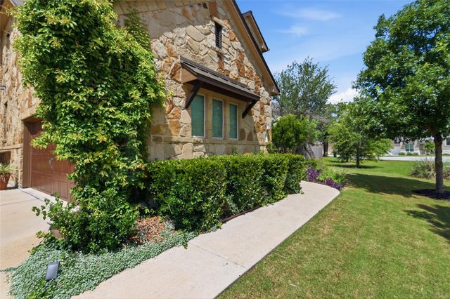 368 Pink Granite BLVD, Dripping Springs, TX 78620