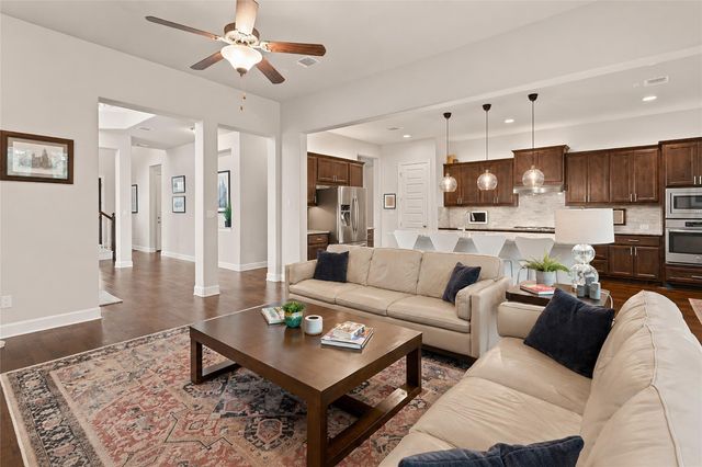 368 Pink Granite BLVD, Dripping Springs, TX 78620