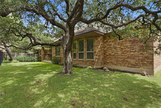 368 Pink Granite BLVD, Dripping Springs, TX 78620