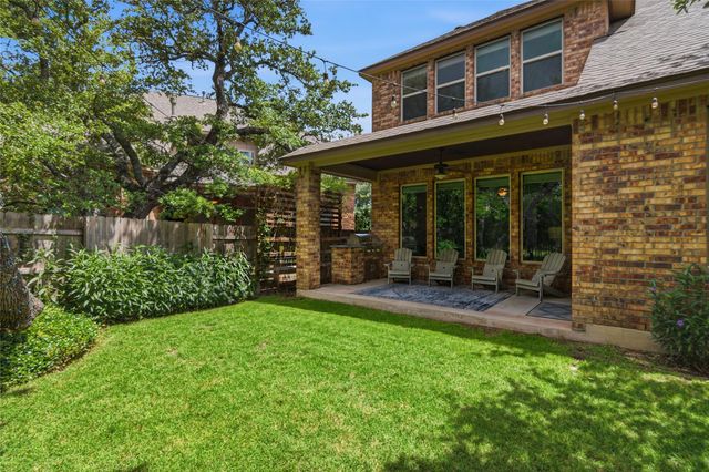 368 Pink Granite BLVD, Dripping Springs, TX 78620