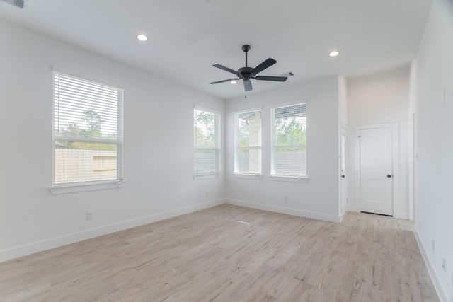 10598 Wild Chives, Conroe, TX 77385