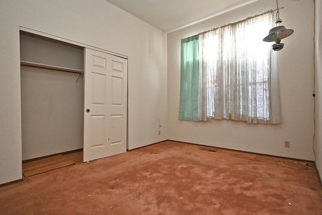 17764 Columbia Dr, Castro Valley, CA 94552