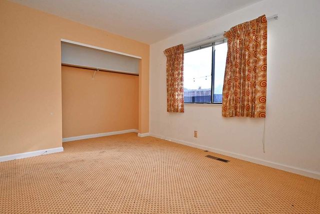 17764 Columbia Dr, Castro Valley, CA 94552