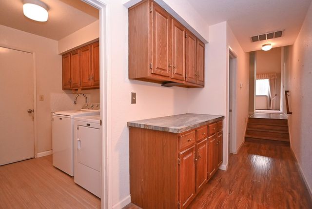 17764 Columbia Dr, Castro Valley, CA 94552