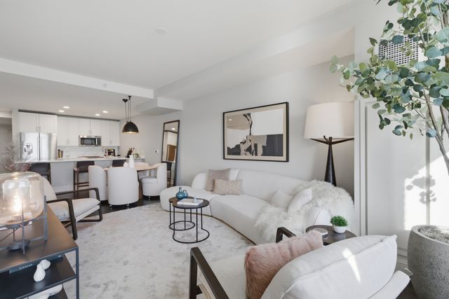 850 N Lake Shore Drive 1302, Chicago, IL 60611