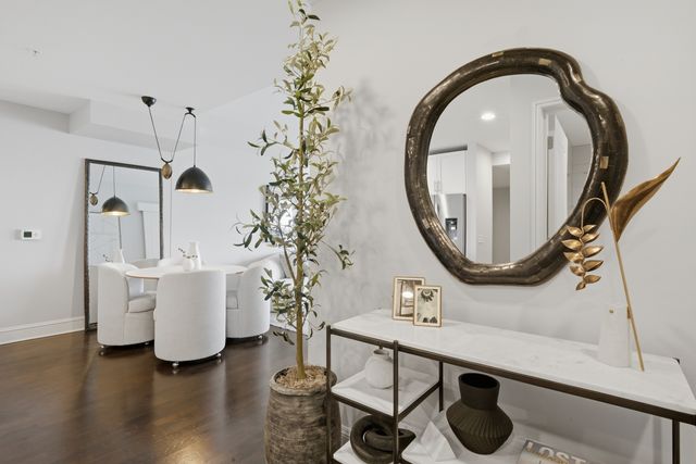 850 N Lake Shore Drive 1302, Chicago, IL 60611