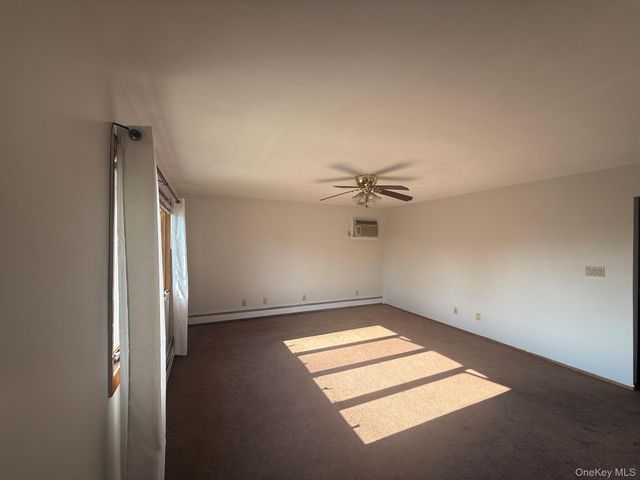 79 Elizabeth Drive, Bethpage, NY 11714