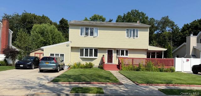 79 Elizabeth Drive, Bethpage, NY 11714