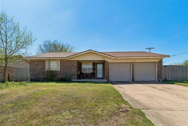 1202 E Louisiana Street, Norman, OK 73071