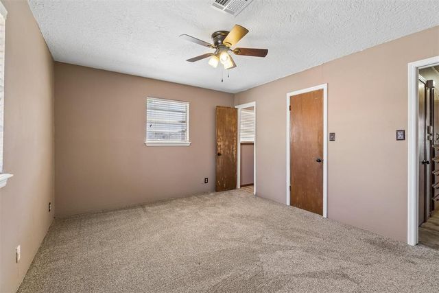 1202 E Louisiana Street, Norman, OK 73071