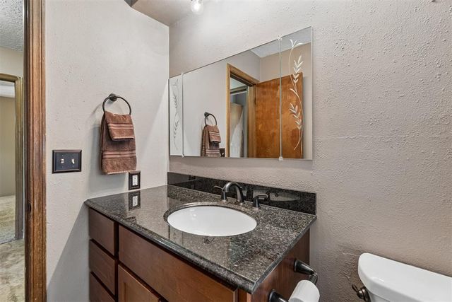 1202 E Louisiana Street, Norman, OK 73071