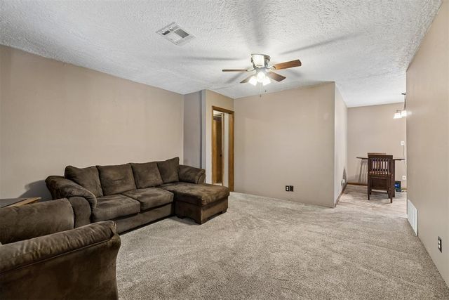 1202 E Louisiana Street, Norman, OK 73071