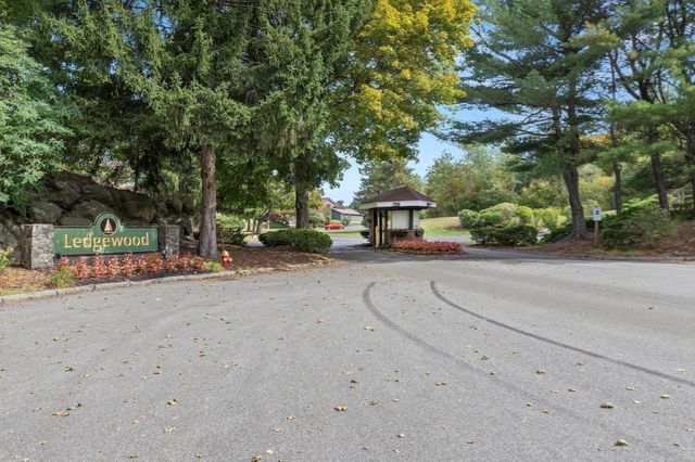 4 Ledgewood Way 21, Peabody, MA 01960
