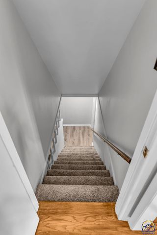 1807 SW Village DR, Topeka, KS 66604