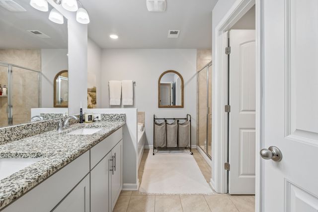 320 Manor Row, Pleasant View, TN 37146