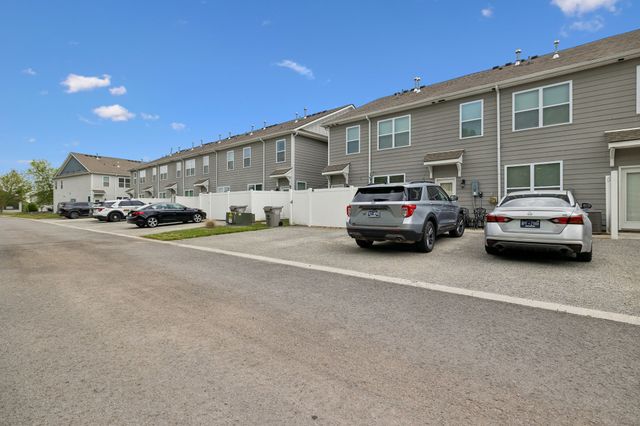 320 Manor Row, Pleasant View, TN 37146