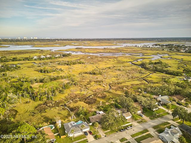 3789 LUTH Drive E, Jacksonville, FL 32250