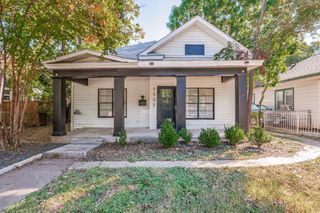 1132 Cedar Hill Avenue, Dallas, TX 75208