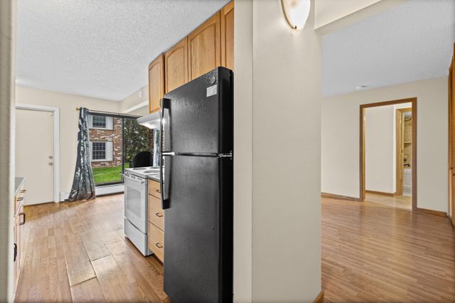 4600 Cedar Lake Road S 2, Saint Louis Park, MN 55416