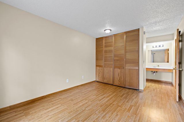 4600 Cedar Lake Road S 2, Saint Louis Park, MN 55416