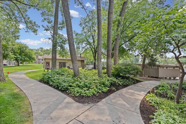 4600 Cedar Lake Road S 2, Saint Louis Park, MN 55416