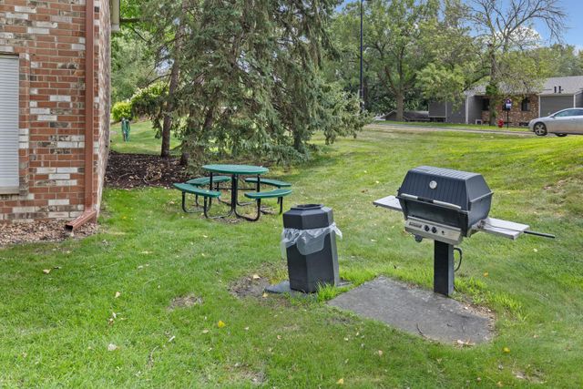 4600 Cedar Lake Road S 2, Saint Louis Park, MN 55416