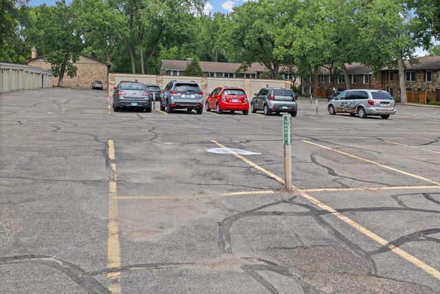 4600 Cedar Lake Road S 2, Saint Louis Park, MN 55416