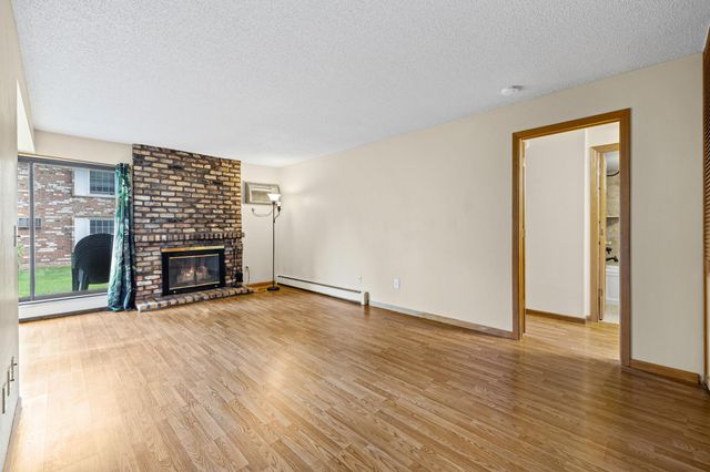 4600 Cedar Lake Road S 2, Saint Louis Park, MN 55416