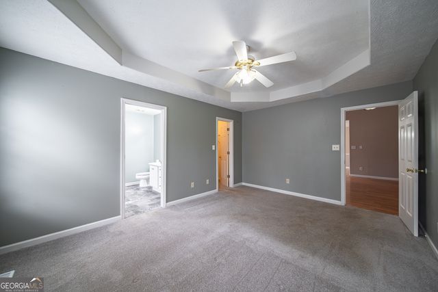 124 Woodridge Circle, Lagrange, GA 30241