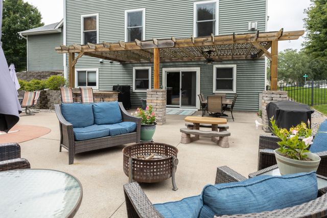 13995 Olive Street NW, Andover, MN 55304