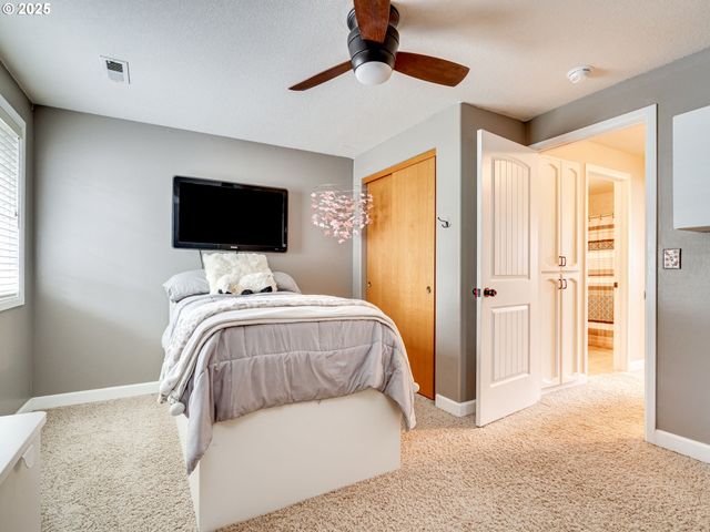 3011 Ne 165TH Pl, Vancouver, WA 98682