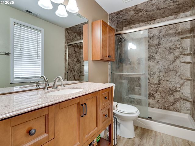 3011 Ne 165TH Pl, Vancouver, WA 98682