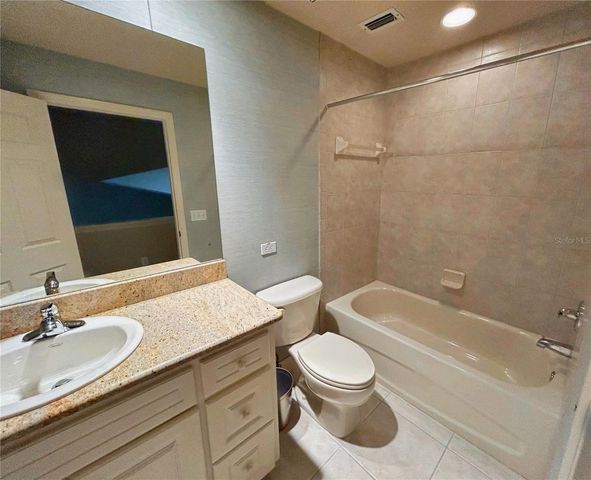 3017 MISSION LAKES DRIVE 3017, Lakeland, FL 33803