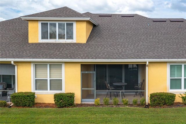 3017 MISSION LAKES DRIVE 3017, Lakeland, FL 33803