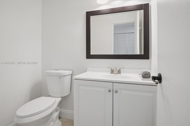 3505 S Ocean Drive 511, Hollywood, FL 33019
