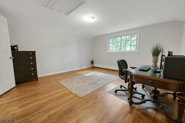 54 Yarmouth Dr, New Providence Boro, NJ 07974