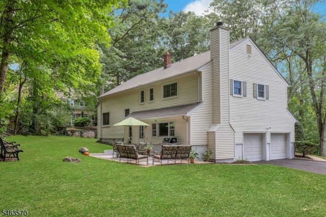 54 Yarmouth Dr, New Providence Boro, NJ 07974