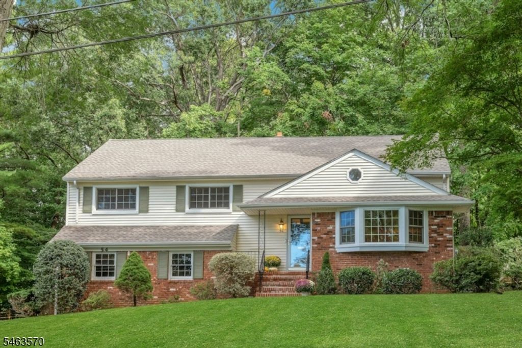 54 Yarmouth Dr, New Providence Boro, NJ 07974