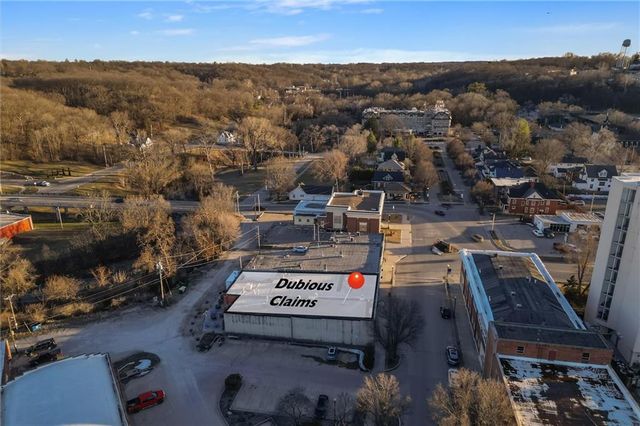 451 S Thompson Avenue, Excelsior Springs, MO 64024