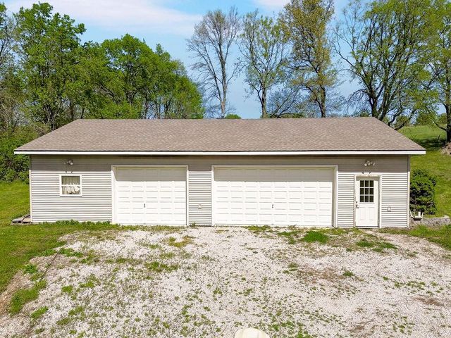15412 NE 181st Street, Holt, MO 64048