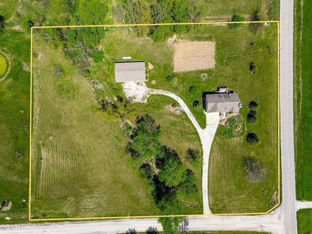 15412 NE 181st Street, Holt, MO 64048