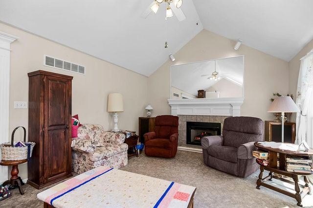 15412 NE 181st Street, Holt, MO 64048