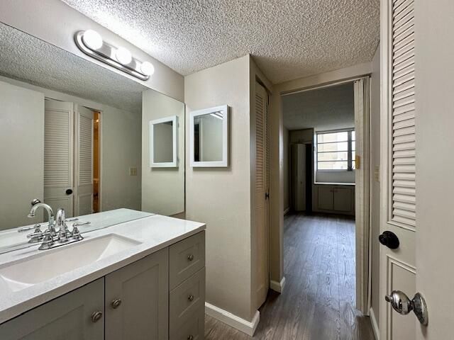 6020 NW 64th Avenue 207, Tamarac, FL 33319