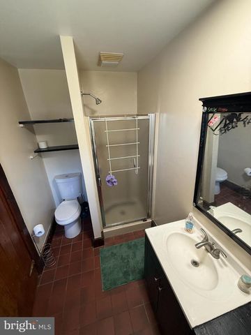 212 COCHRAN ST, Cochranville, PA 19330