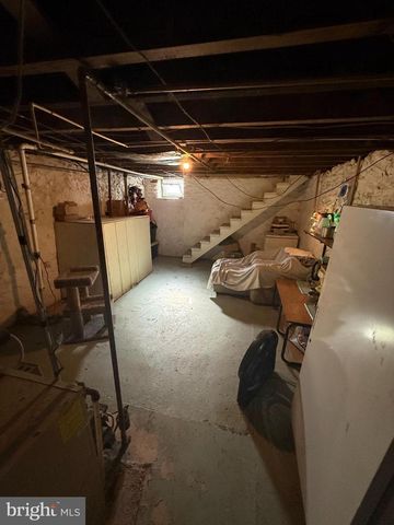 212 COCHRAN ST, Cochranville, PA 19330