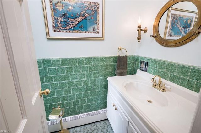 6030 Newport AVE, Norfolk, VA 23505